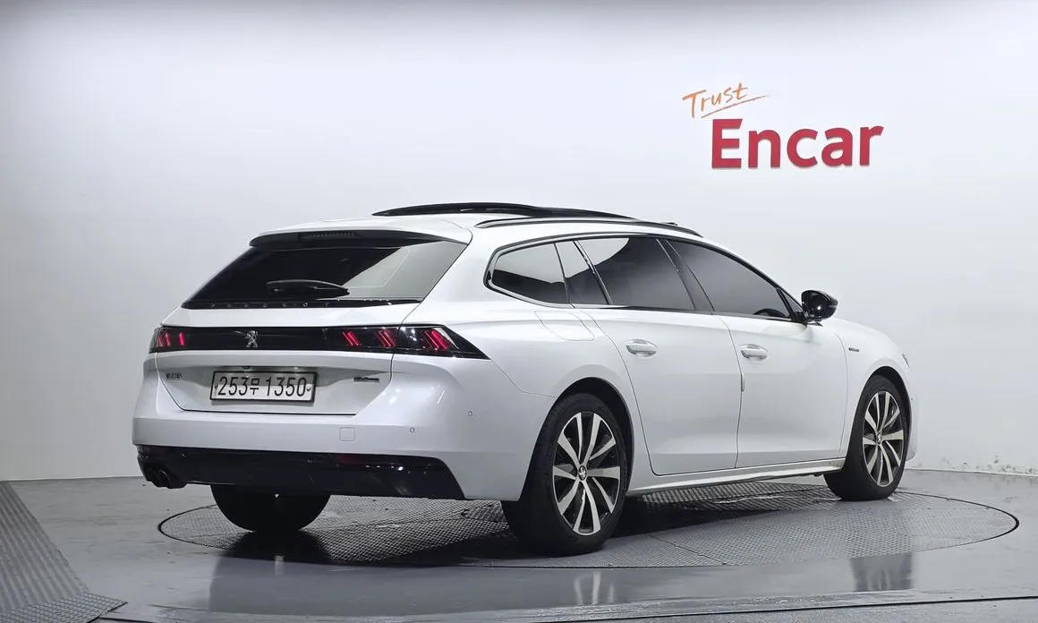 Peugeot 508