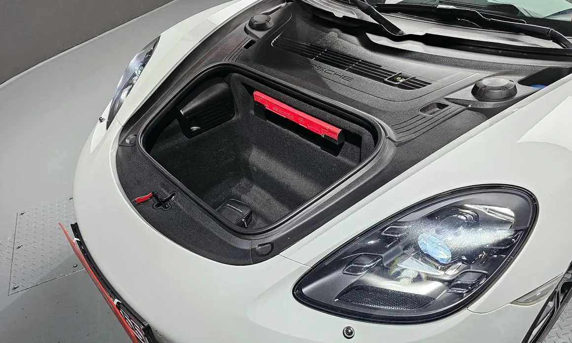 Porsche 718