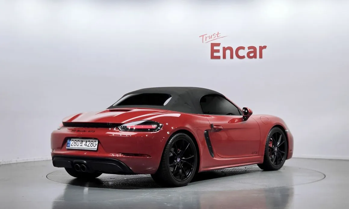 Porsche 718