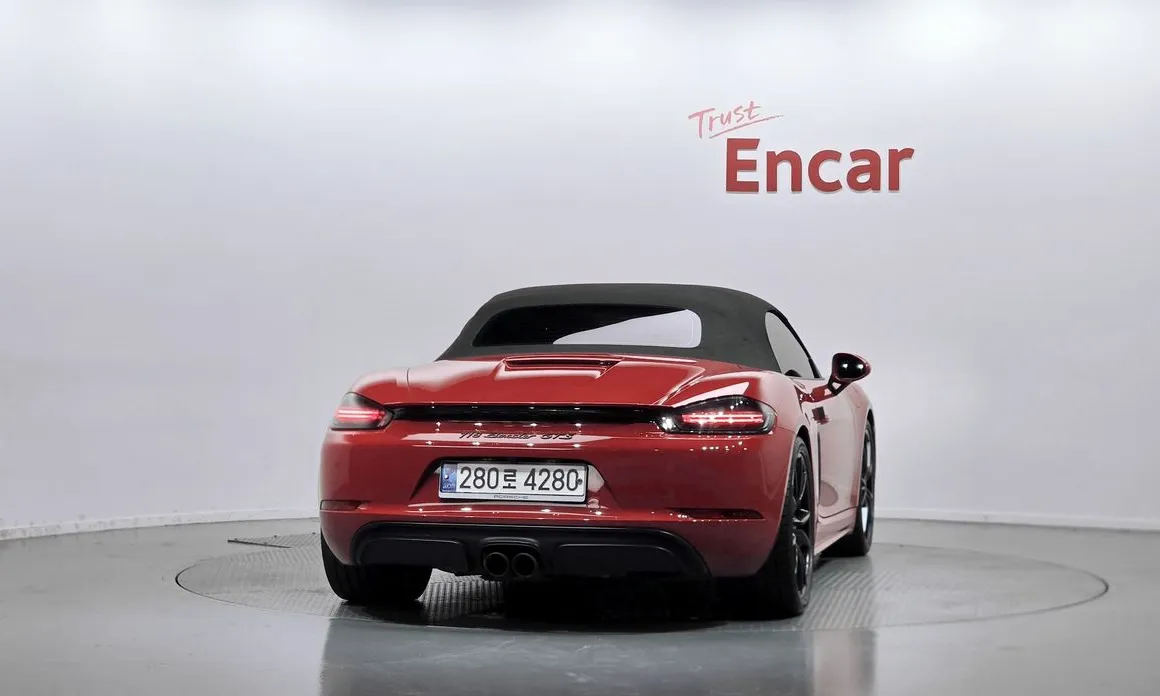 Porsche 718