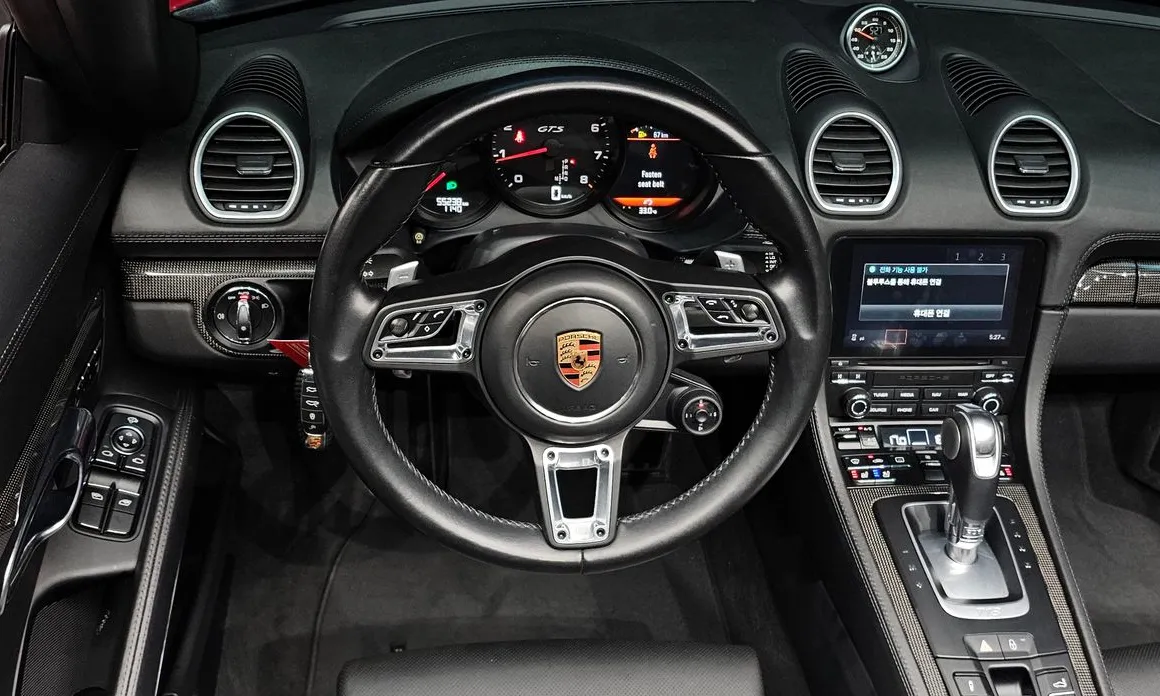 Porsche 718
