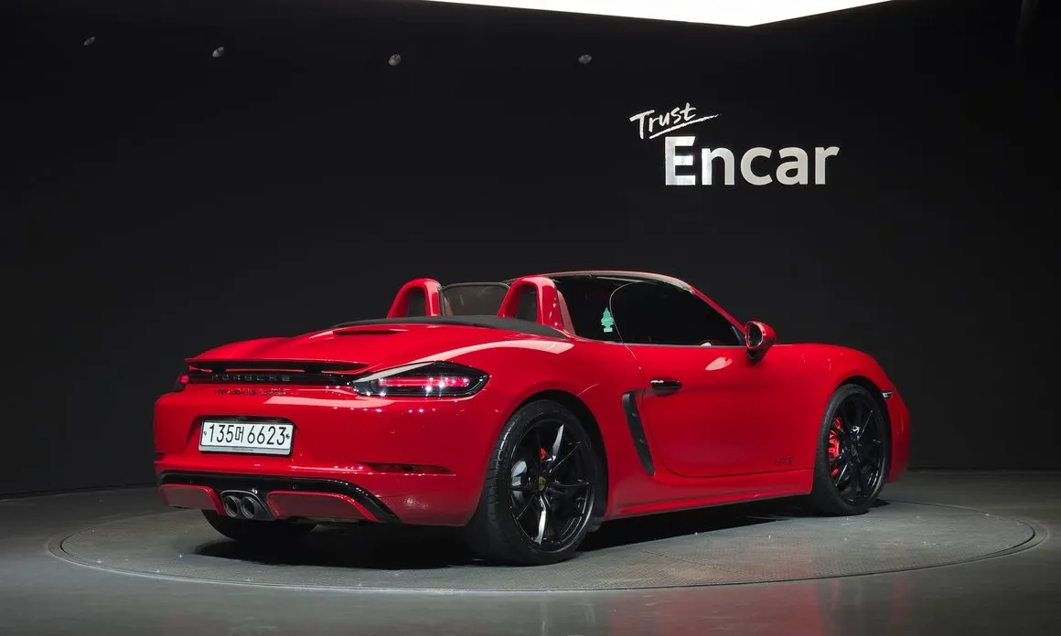 Porsche 718