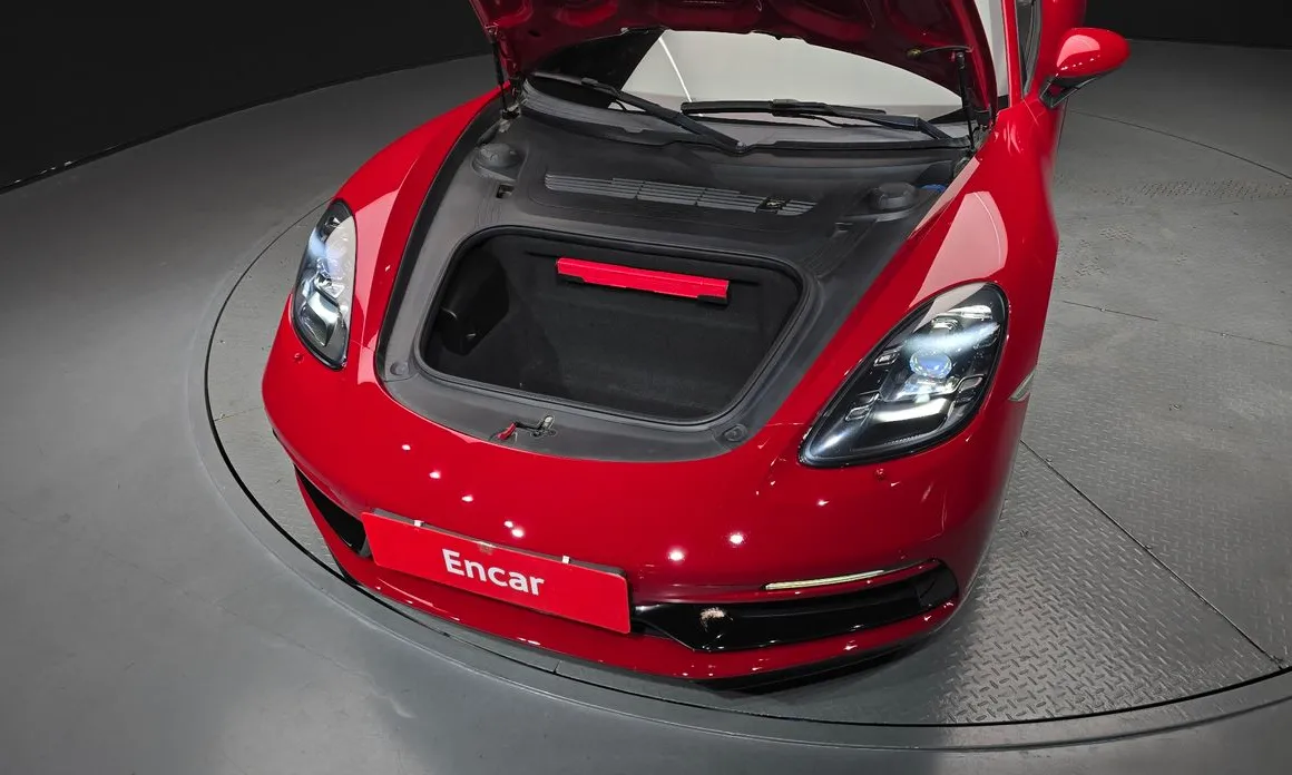 Porsche 718
