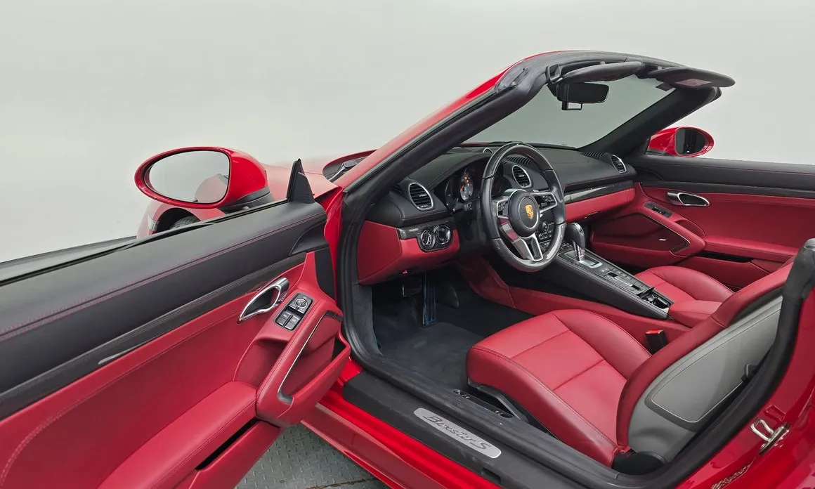 Porsche 718
