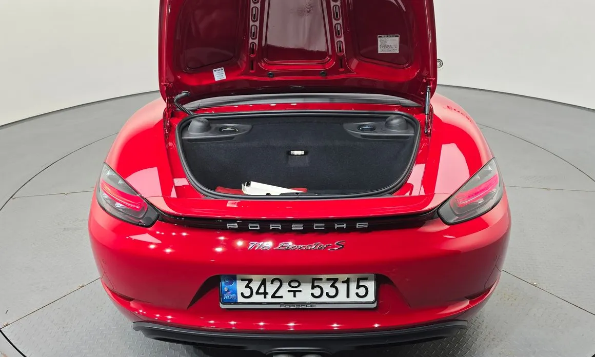 Porsche 718
