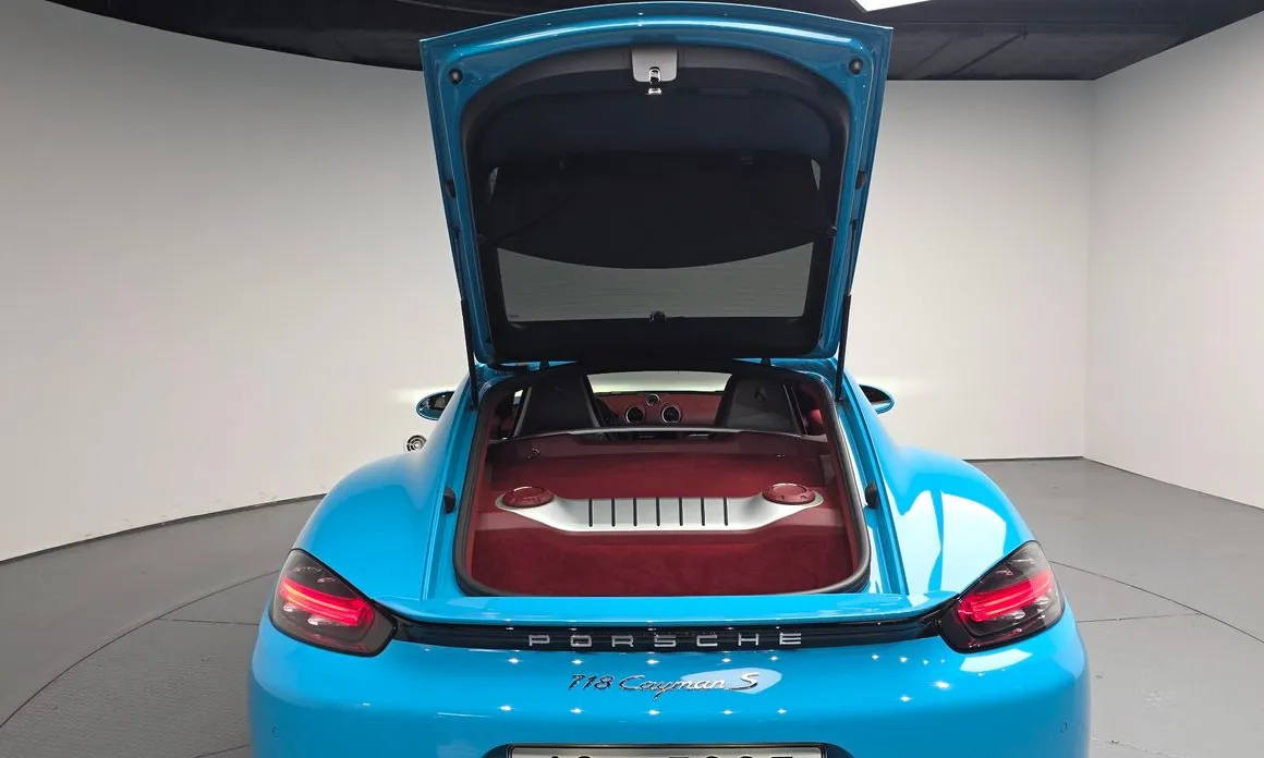 Porsche 718