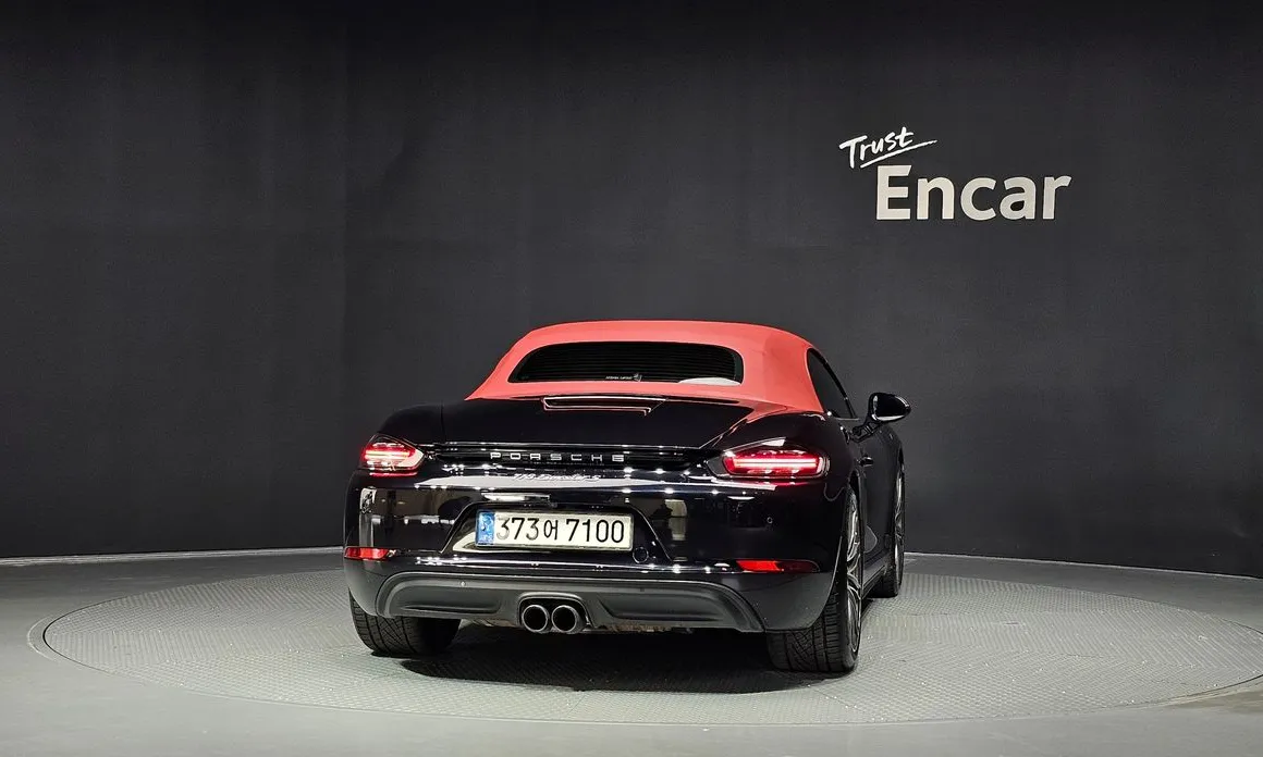 Porsche 718