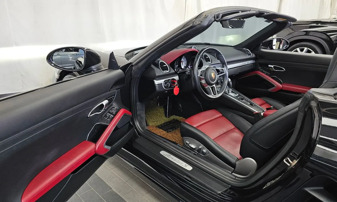 Porsche 718