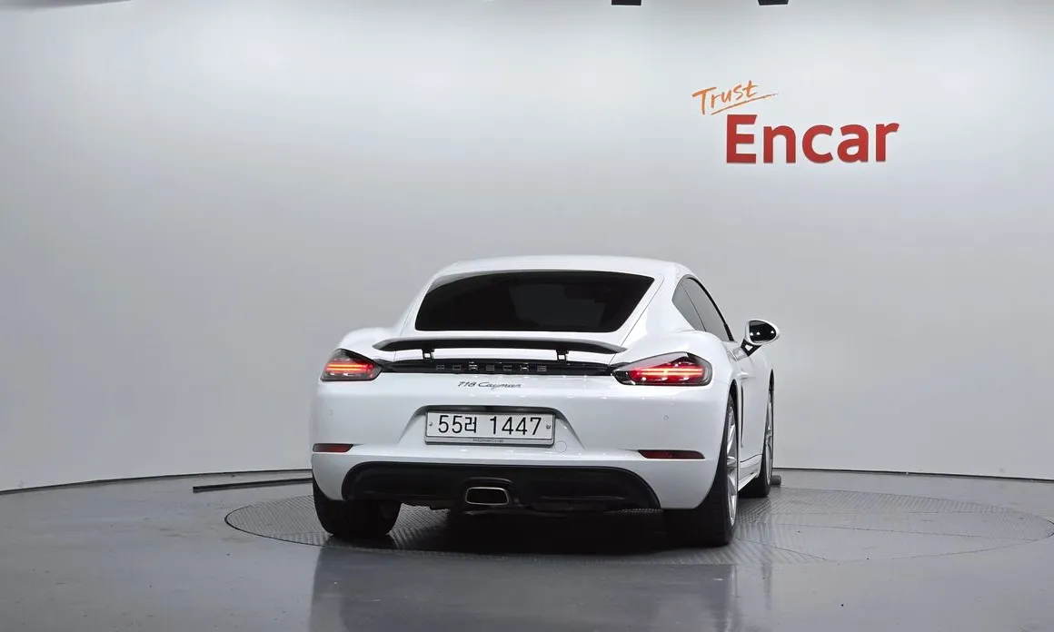 Porsche 718