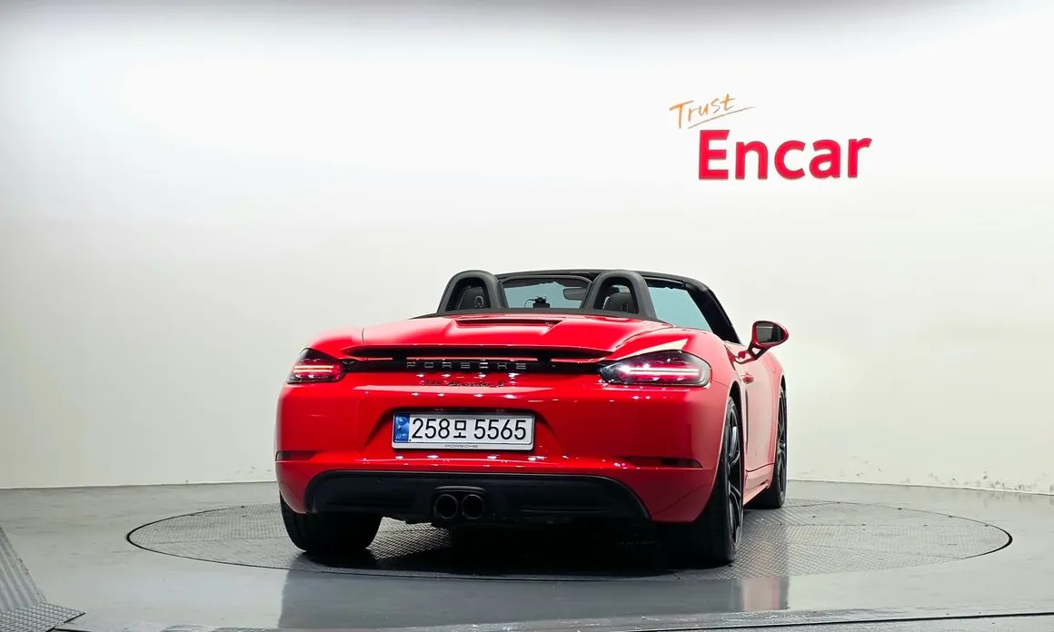 Porsche 718