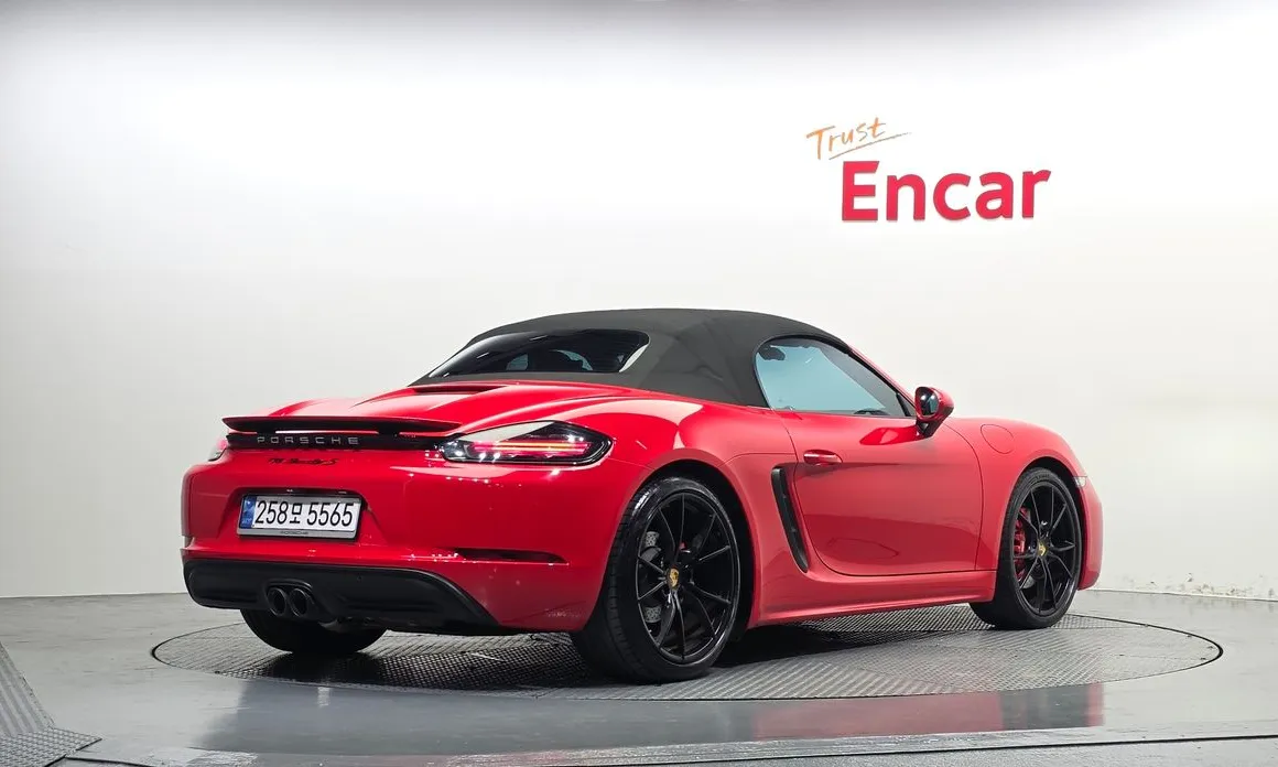 Porsche 718