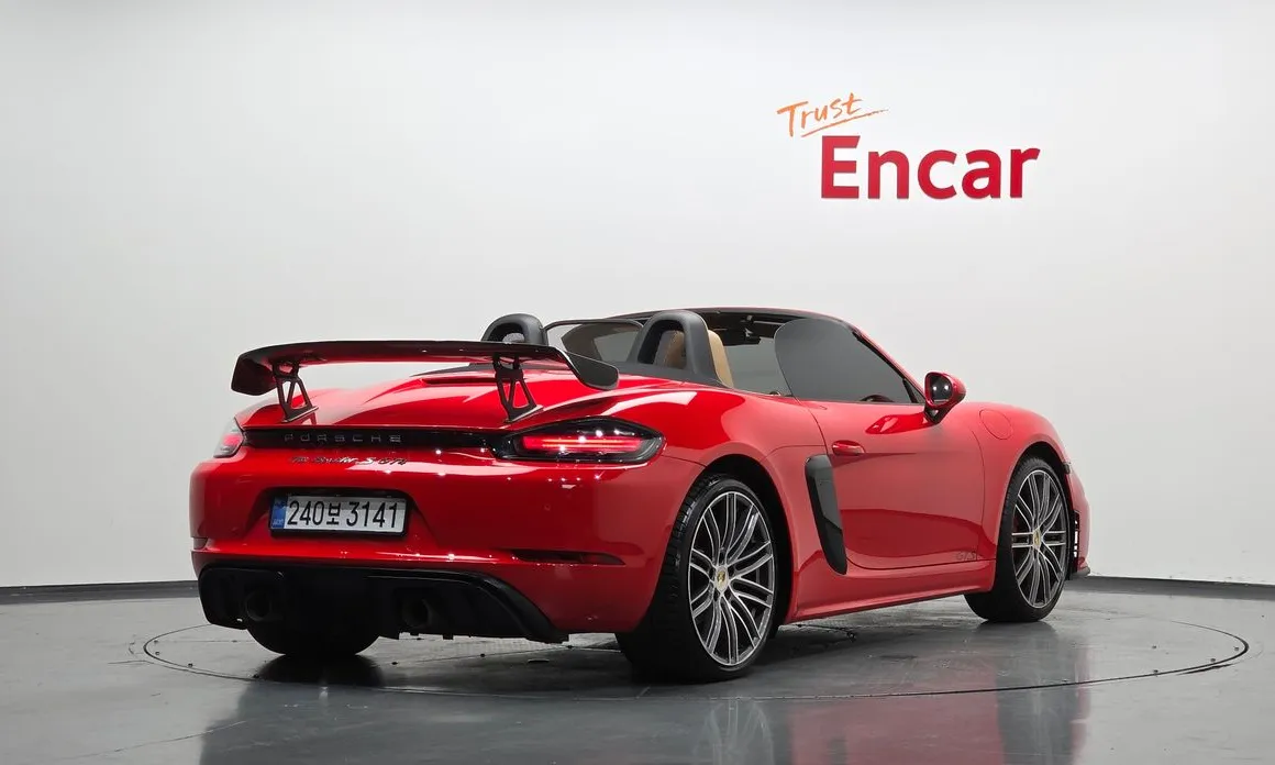 Porsche 718
