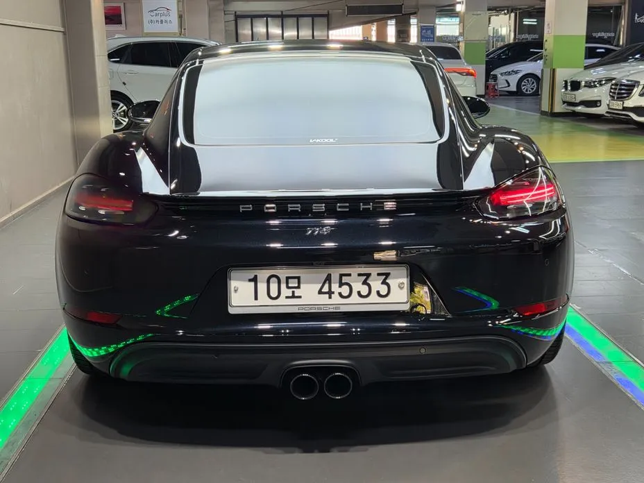 Porsche 718
