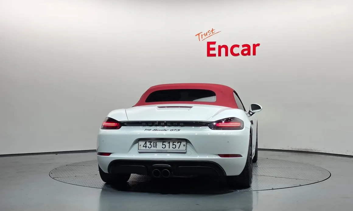 Porsche 718