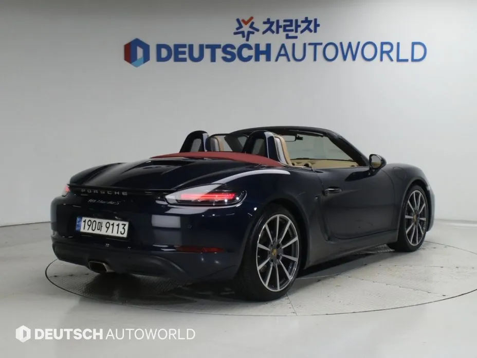 Porsche 718