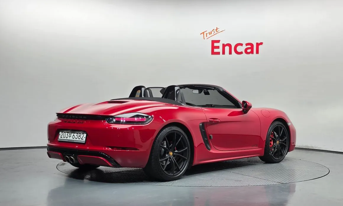 Porsche 718