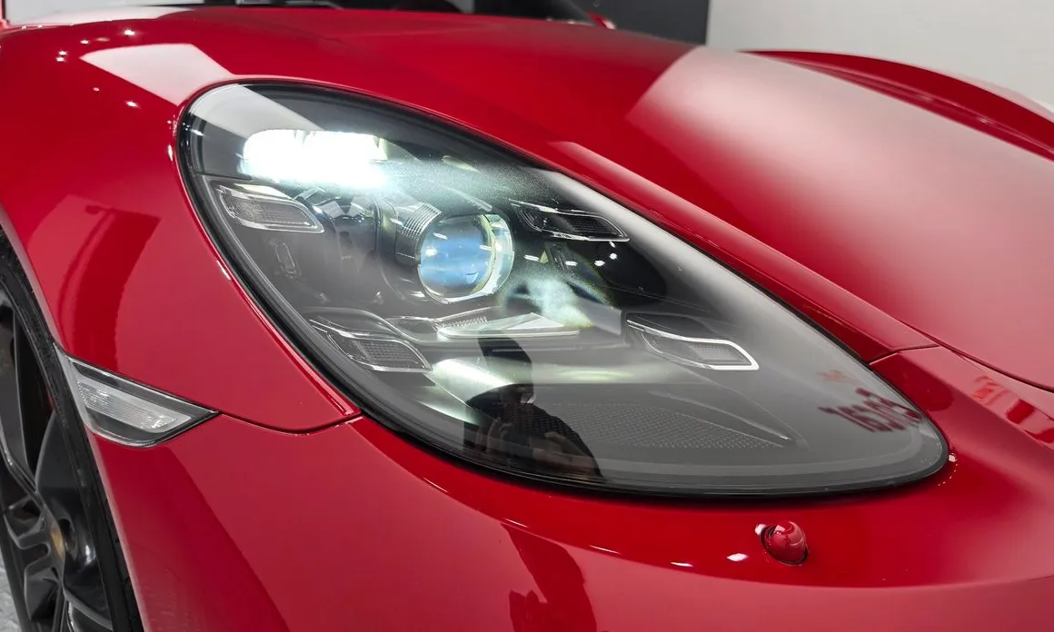 Porsche 718