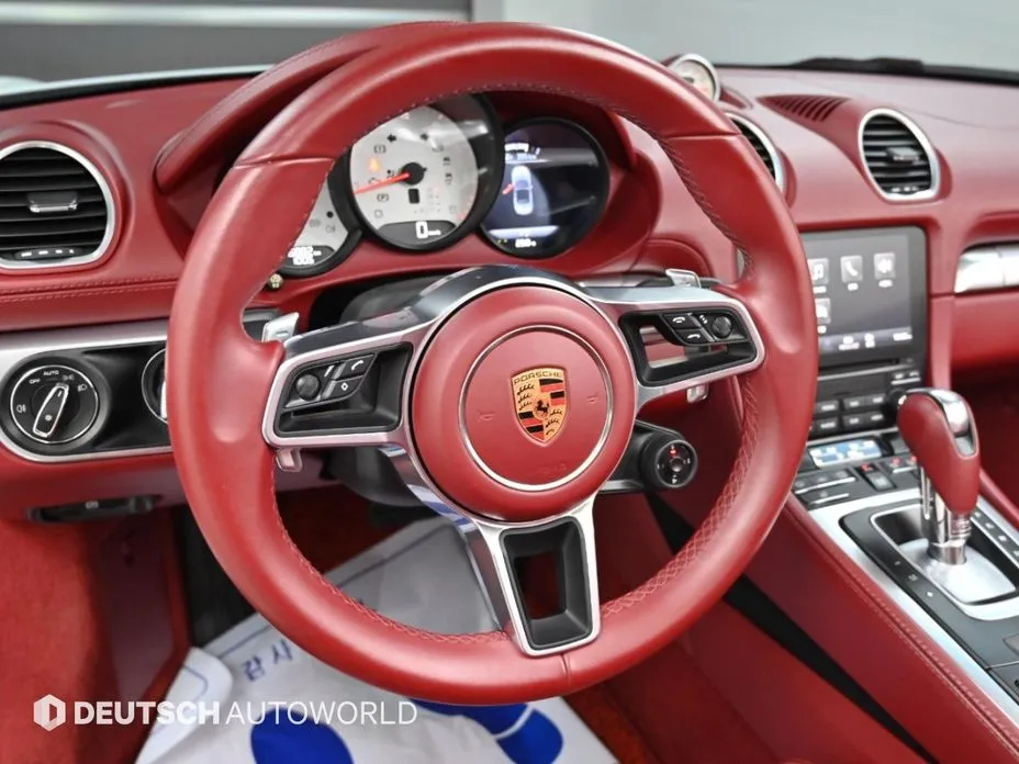 Porsche 718