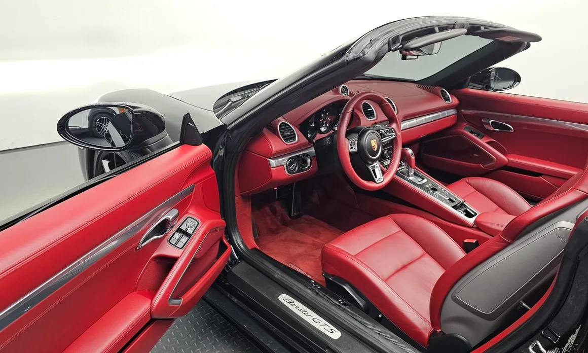 Porsche 718