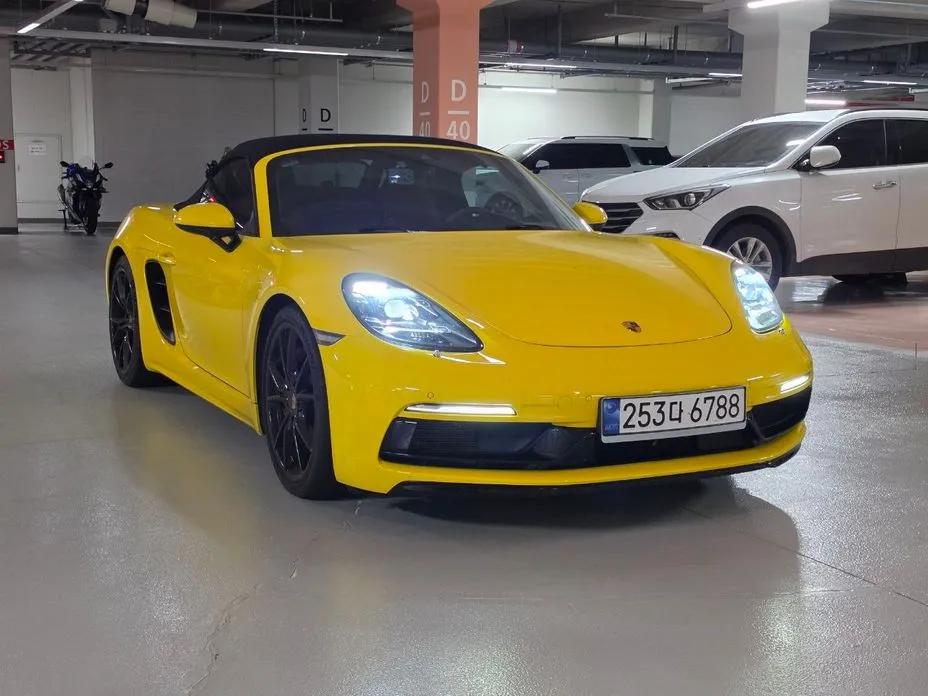 Porsche 718