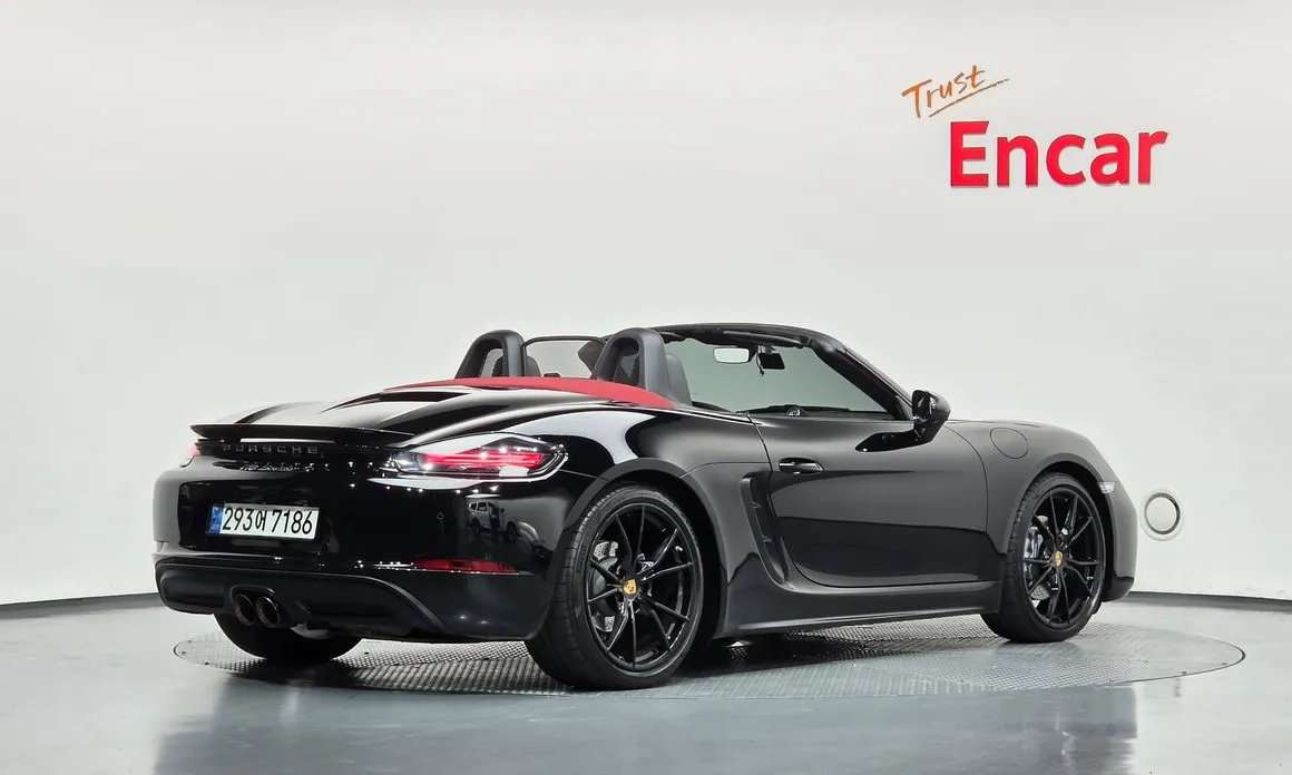 Porsche 718