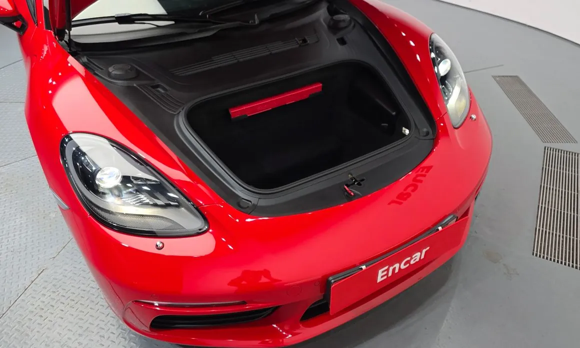 Porsche 718