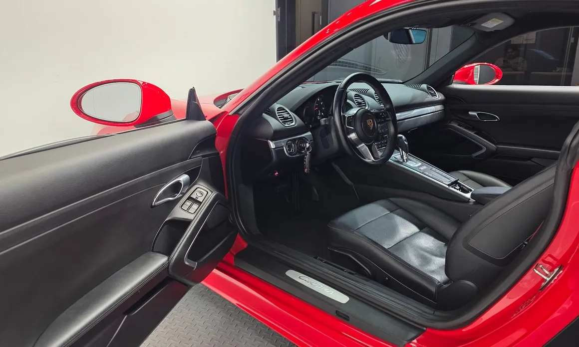 Porsche 718