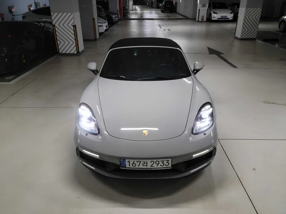 Porsche 718