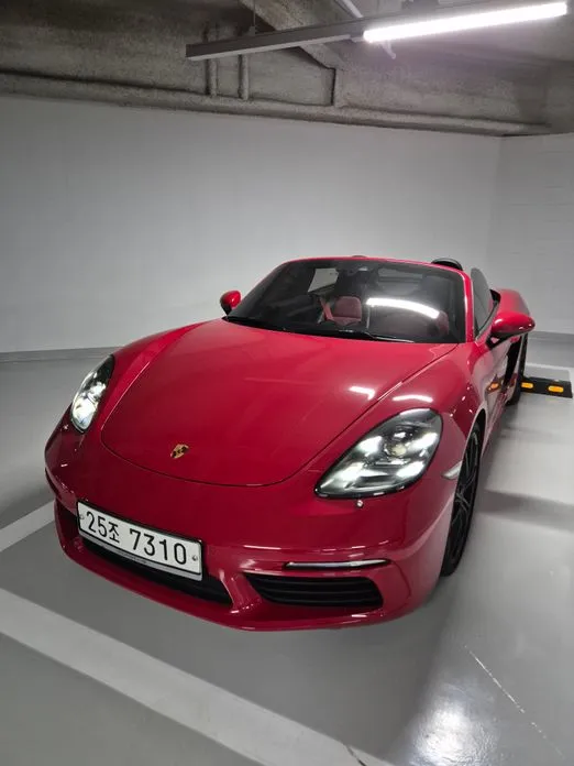 Porsche 718