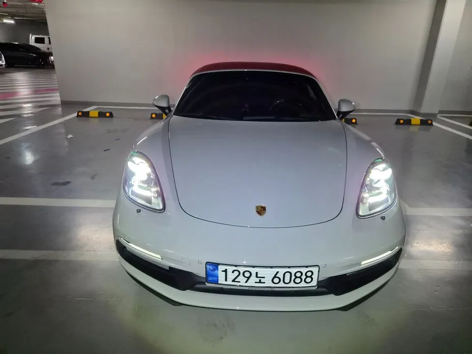 Porsche 718