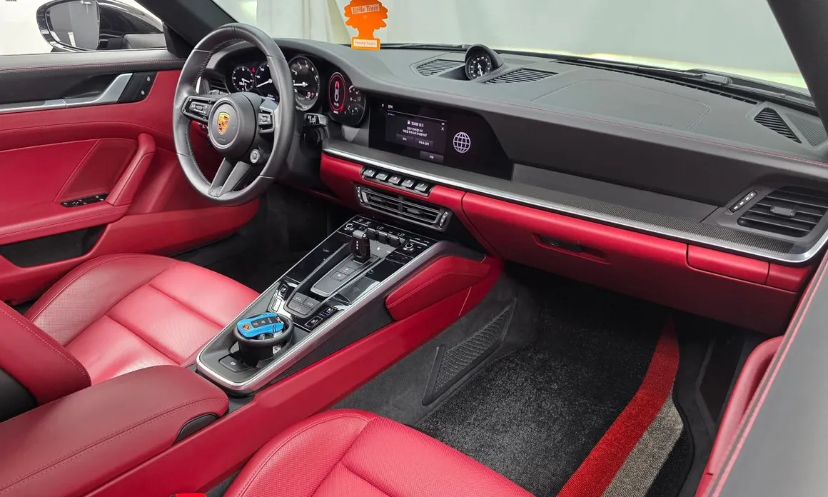 Porsche 911