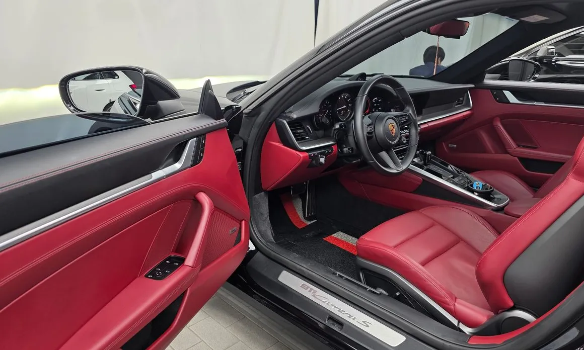 Porsche 911