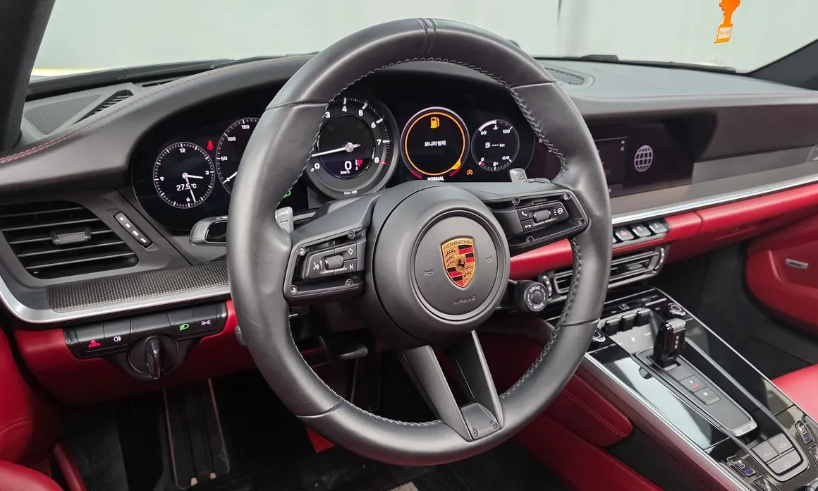 Porsche 911