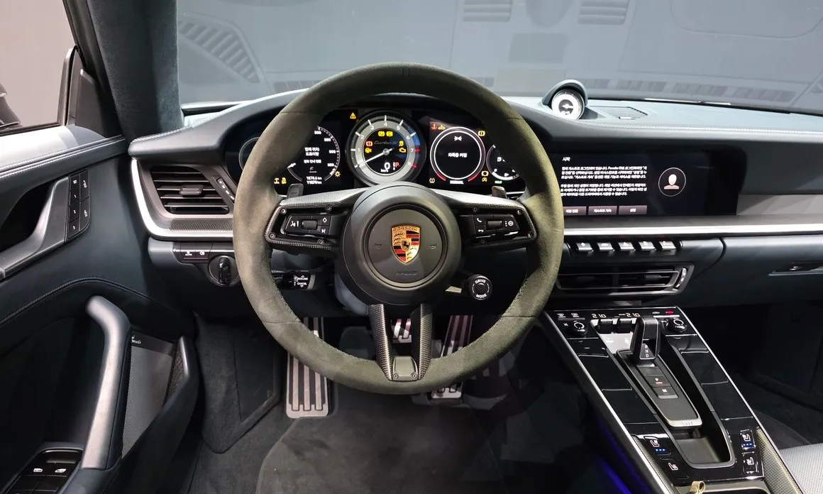 Porsche 911