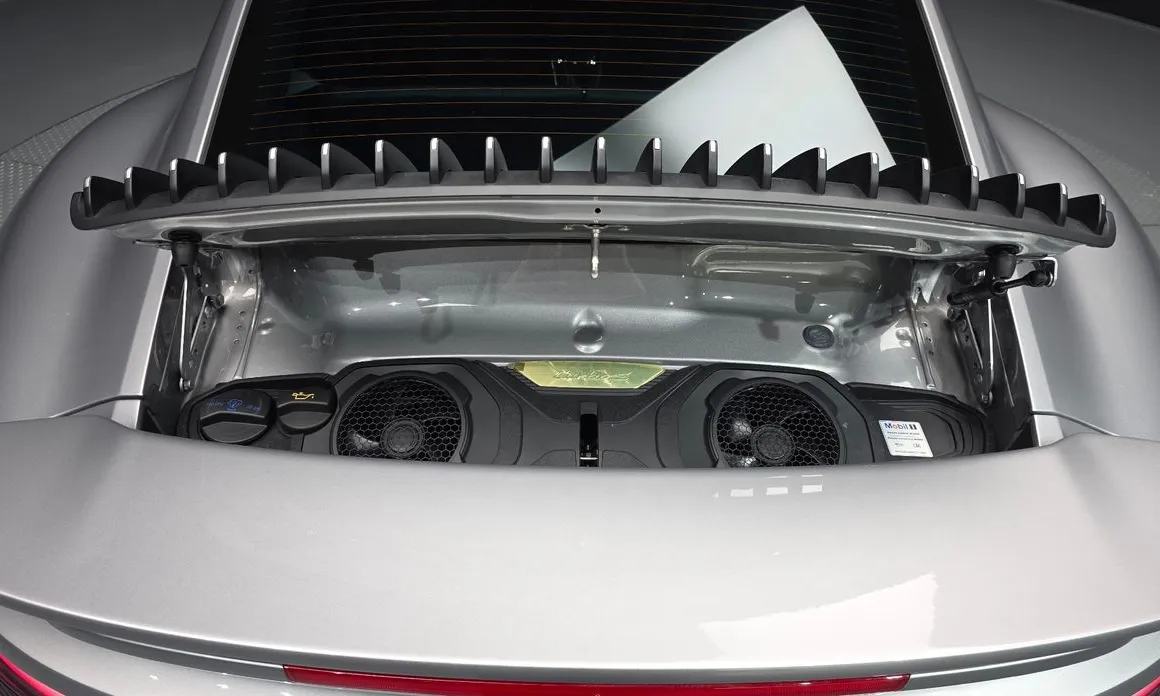 Porsche 911