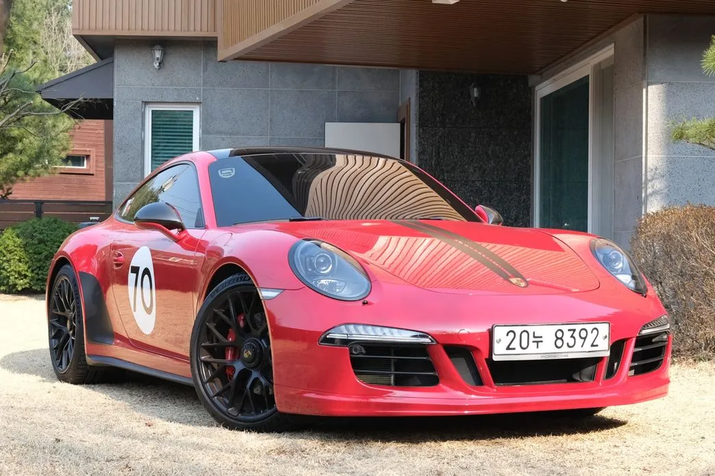 Porsche 911