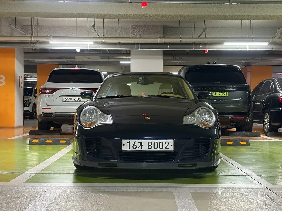 Porsche 911