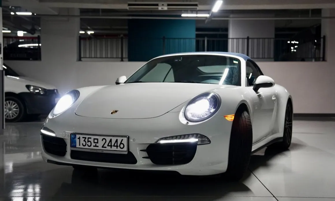 Porsche 911