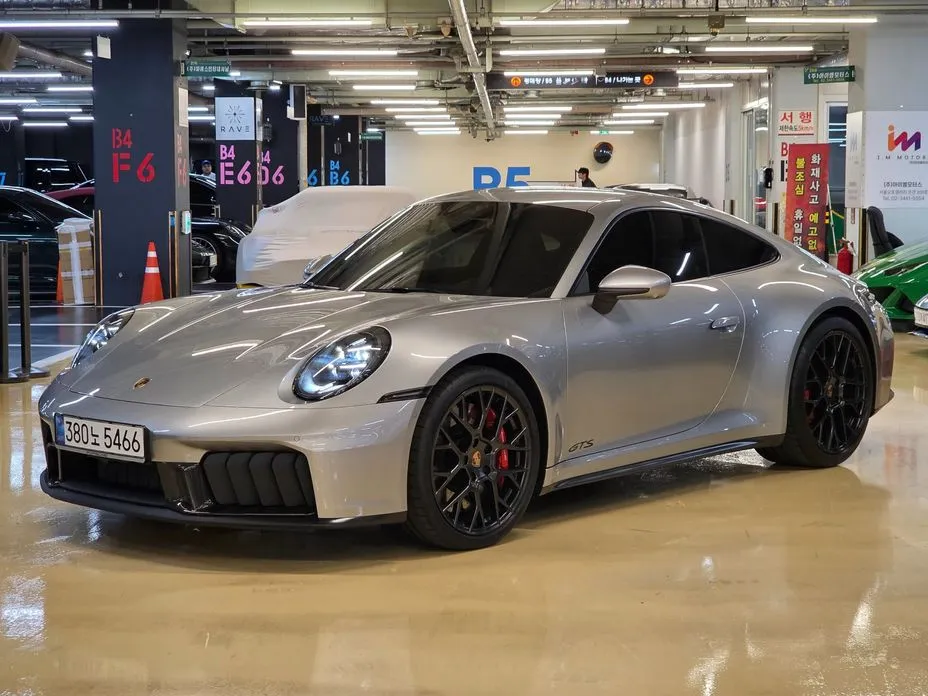 Porsche 911