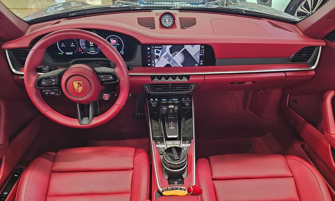 Porsche 911