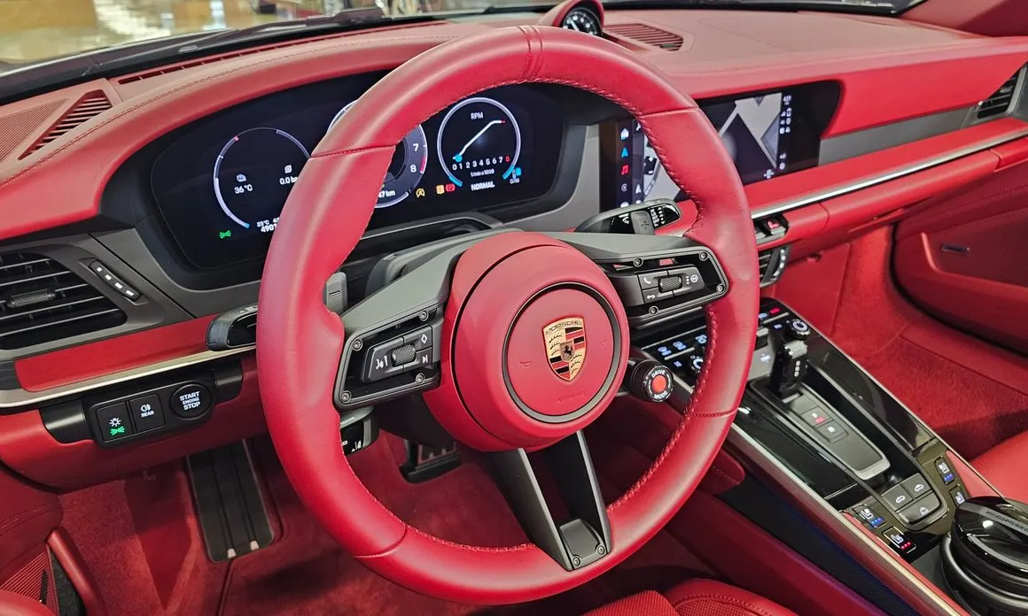 Porsche 911