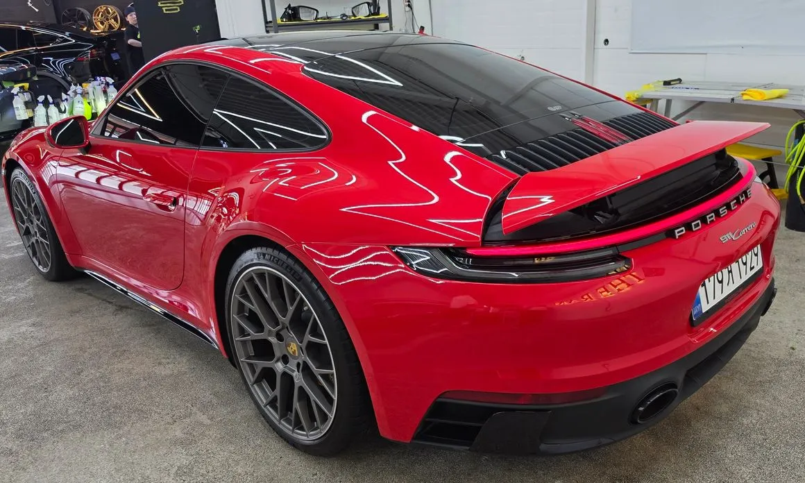 Porsche 911
