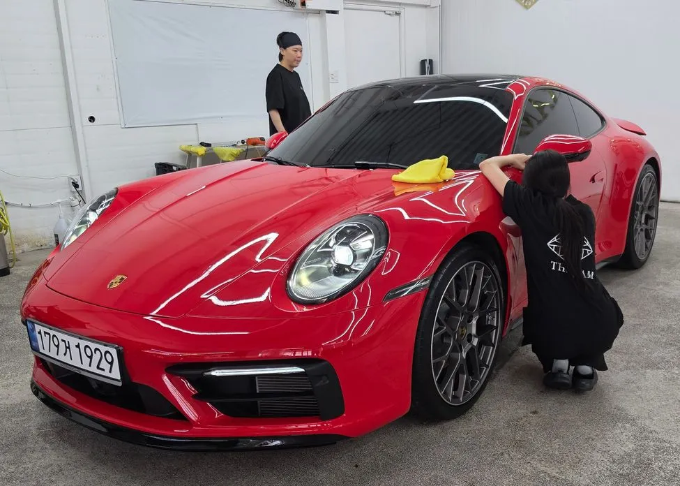 Porsche 911