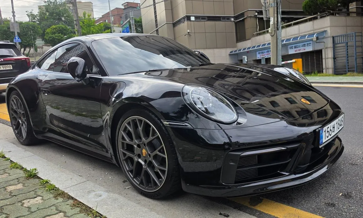 Porsche 911