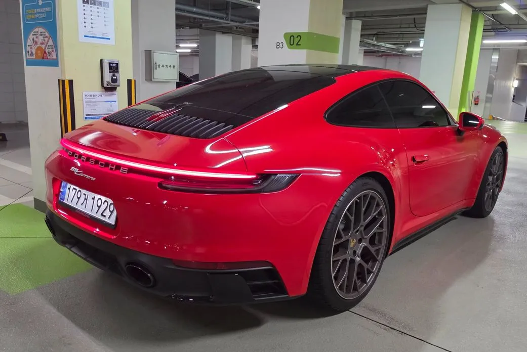 Porsche 911