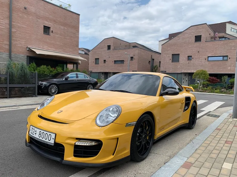 Porsche 911