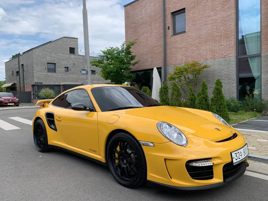 Porsche 911