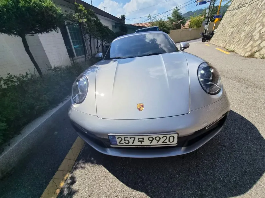 Porsche 911