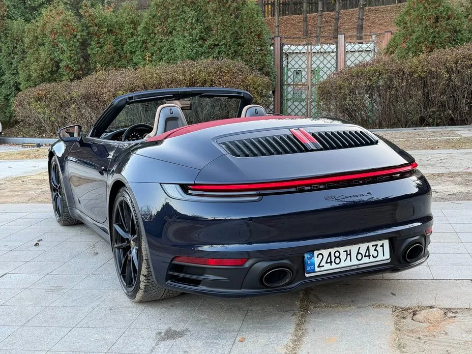 Porsche 911