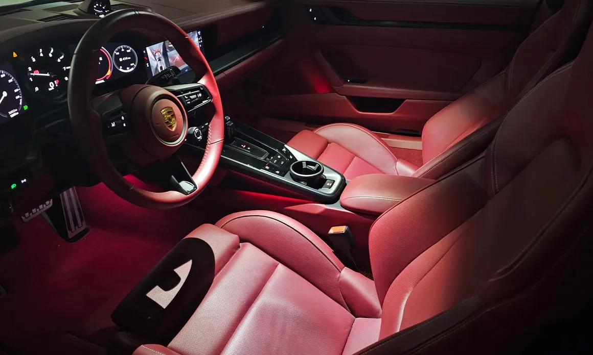 Porsche 911